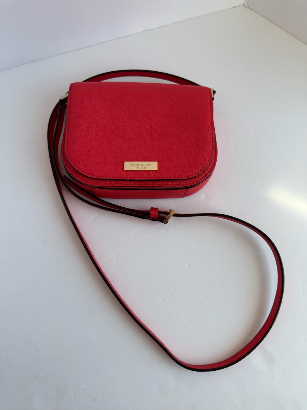 Kate Spade New York Bright Pink Saffiano Leather Flap Crossbody Bag Small Purse - Picture 2 of 15